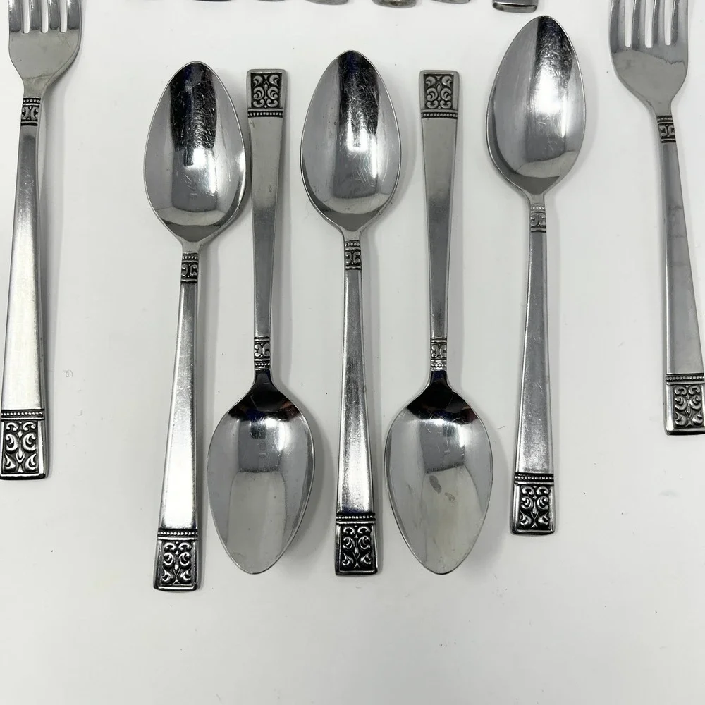Vintage Custom Design CUD1 Stainless Japan Flatware Set 31 Pc MCM Scroll Pattern